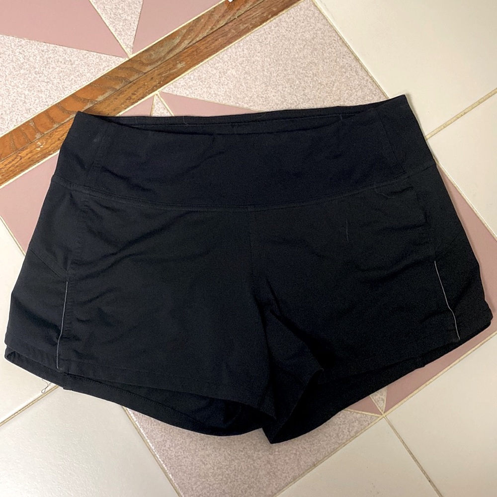 Lululemon Shorts Size 4